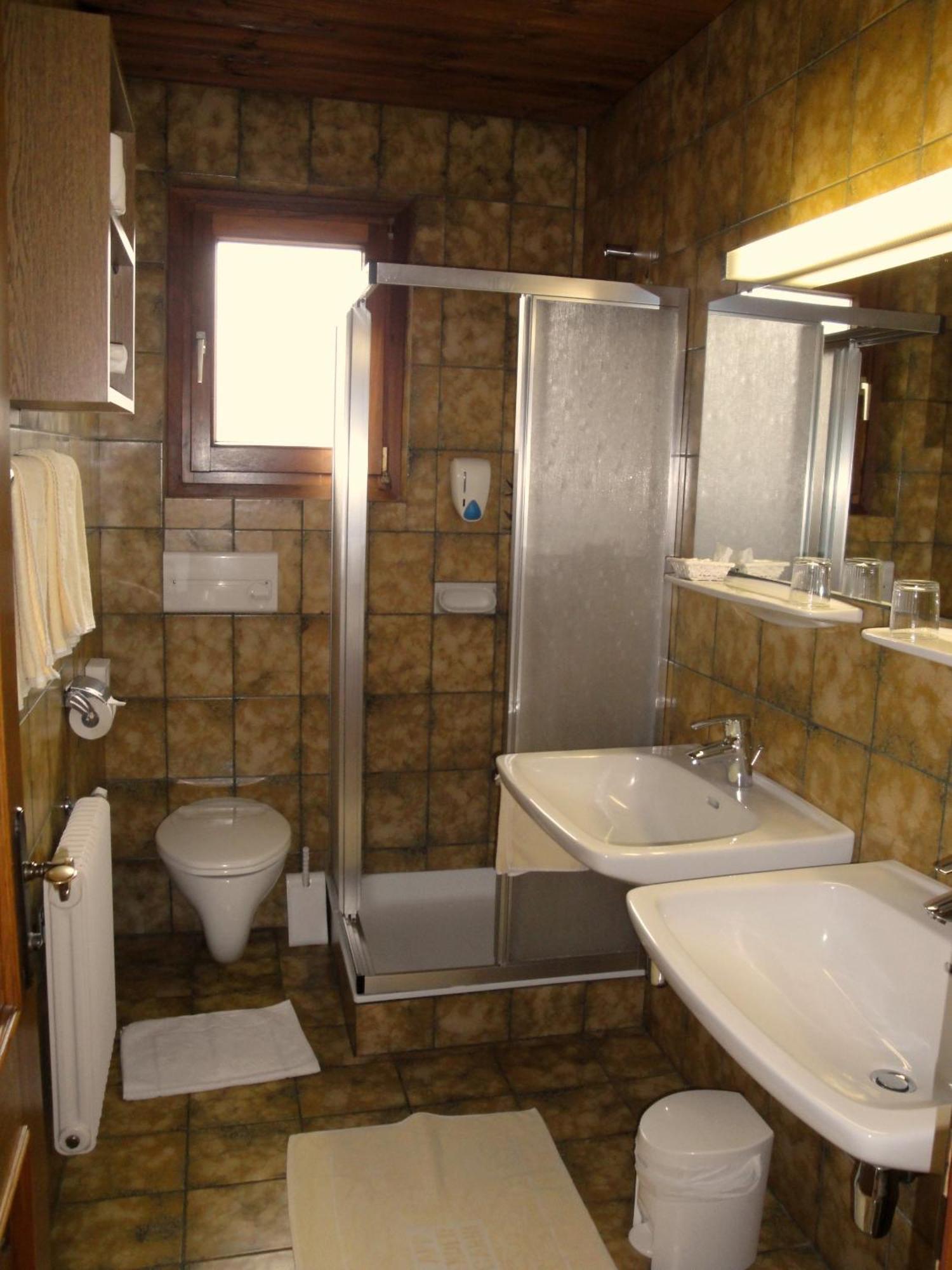 Pension & Appartement Steinwender Бад Кляйнкирххайм Экстерьер фото